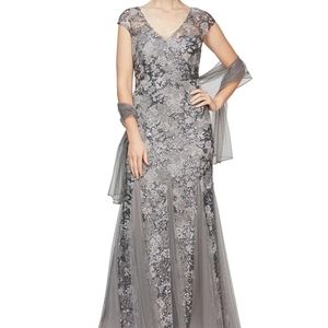 Alex Evening Dress Pewter Size 10